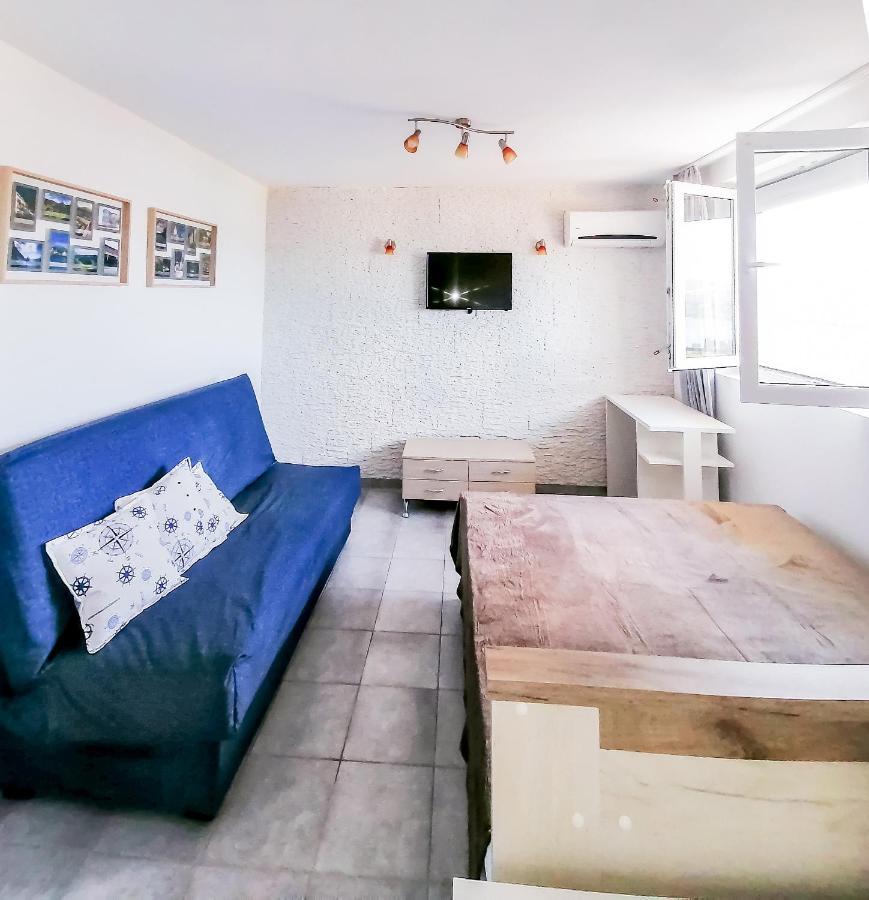 Apartments Siesta Tivat Bagian luar foto