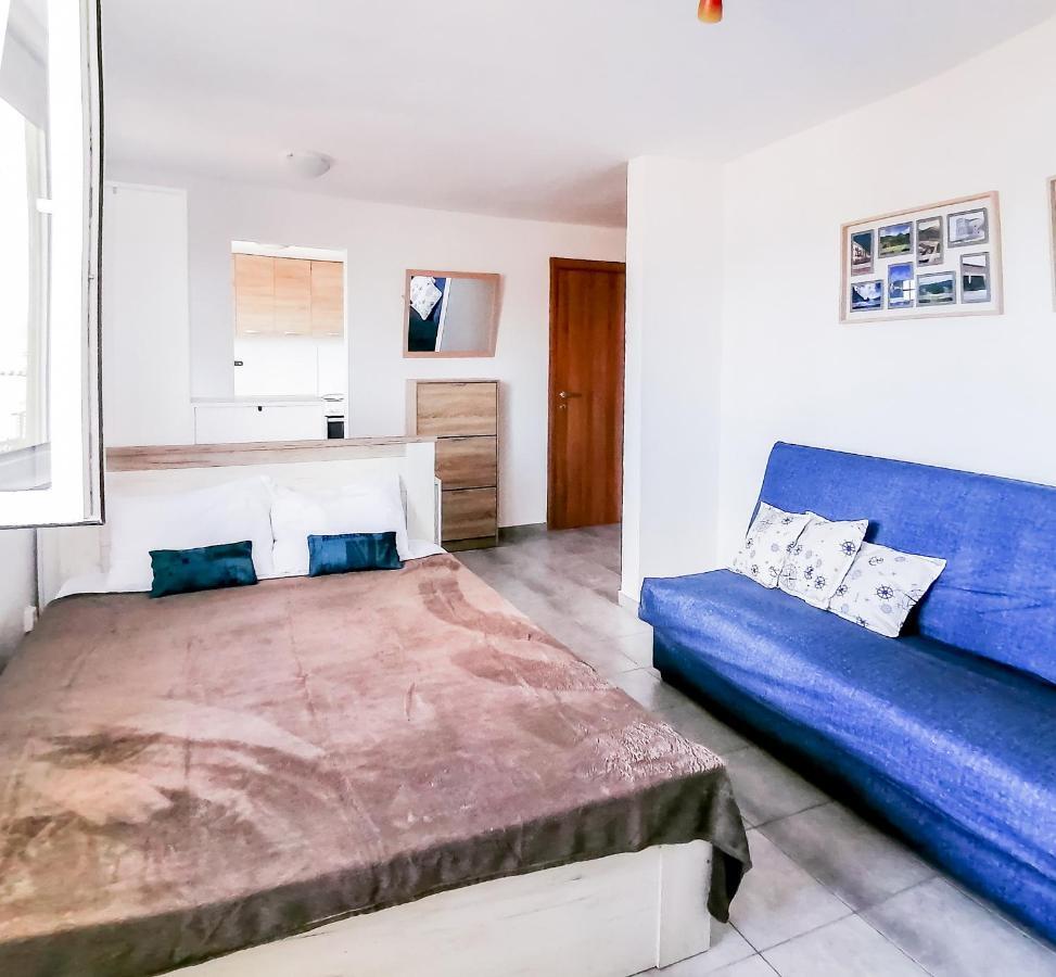 Apartments Siesta Tivat Bagian luar foto