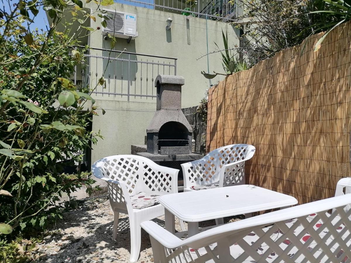 Apartments Siesta Tivat Bagian luar foto