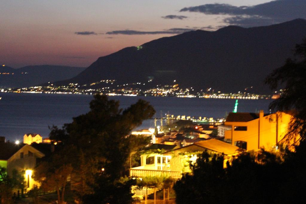 Apartments Siesta Tivat Bagian luar foto