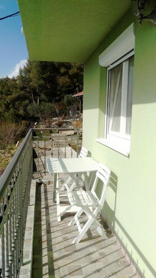 Apartments Siesta Tivat Bagian luar foto